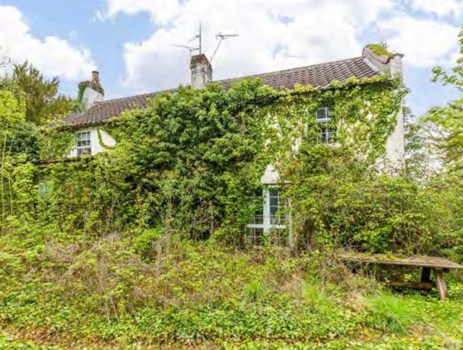 Holton Manor, Lincoln Road, Holton-cum-Beckering, Market Rasen, Lincolnshire, LN8 5NG