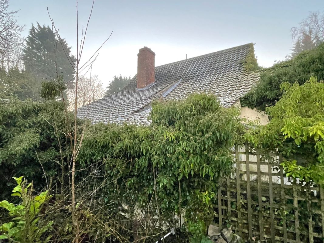 Holton Manor, Lincoln Road, Holton-cum-Beckering, Market Rasen, Lincolnshire, LN8 5NG