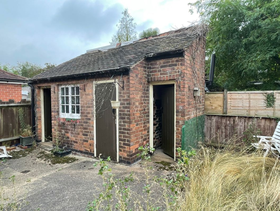 Rainbow Cottage, Main Street, Gamston, Nottingham, NG2 6NN