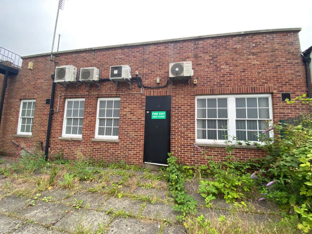 61 Market Place, Driffield, North Humberside, YO25 6AF