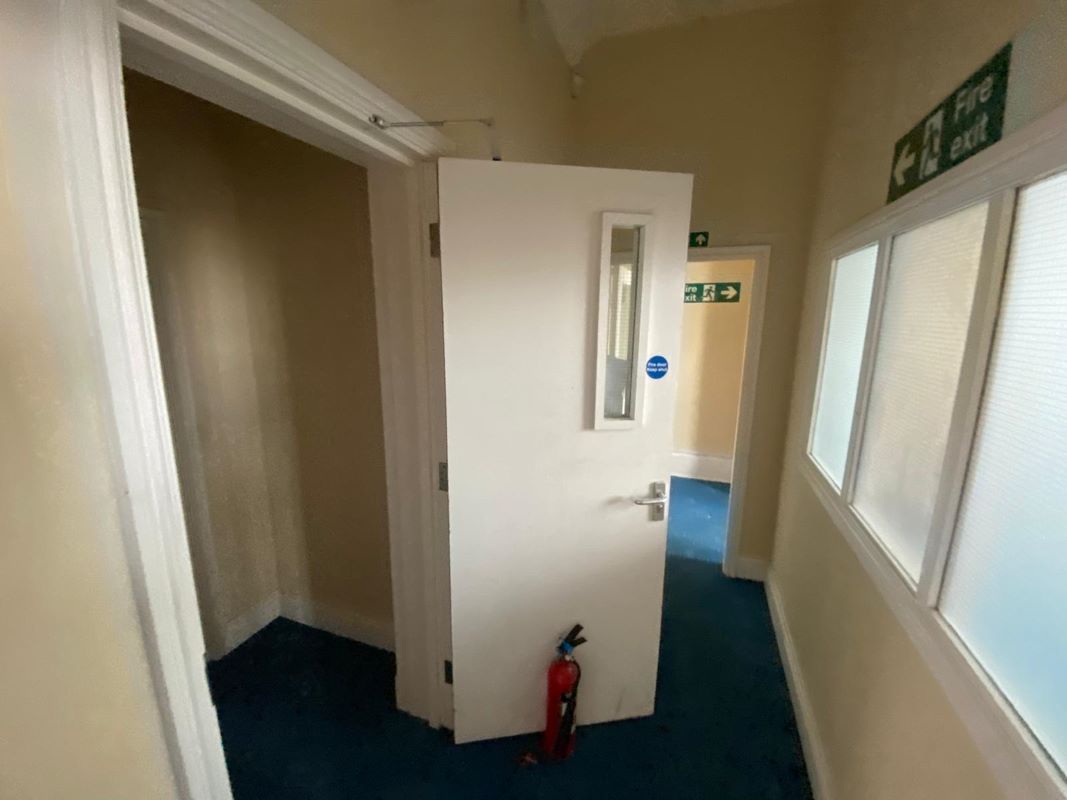 61 Market Place, Driffield, North Humberside, YO25 6AF