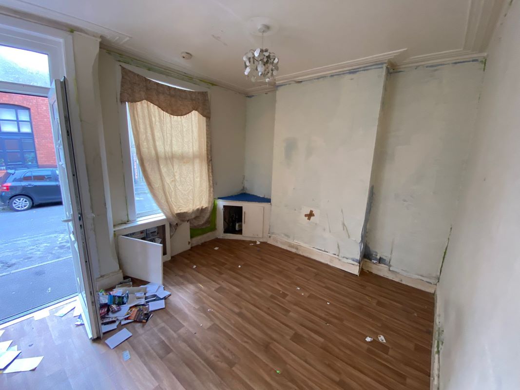 50 Reigate Road, Nottingham, NG7 7FB