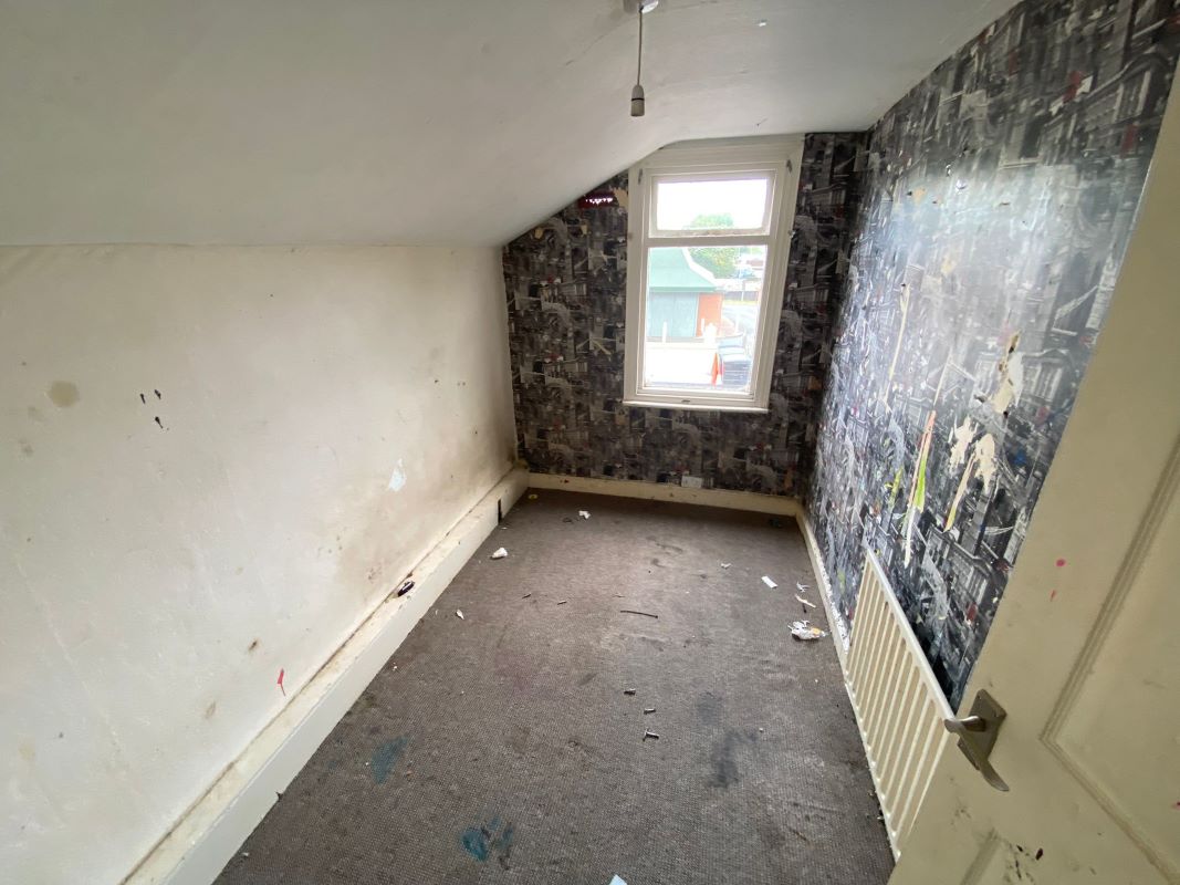 50 Reigate Road, Nottingham, NG7 7FB