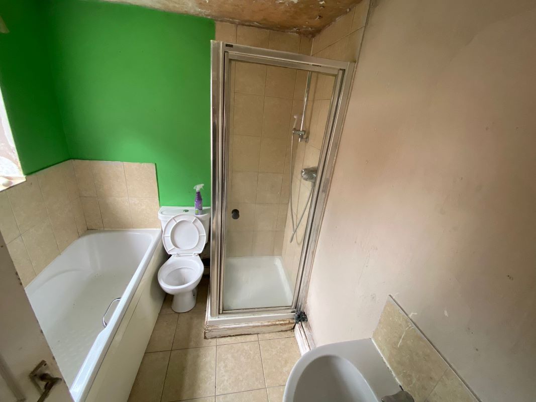 50 Reigate Road, Nottingham, NG7 7FB