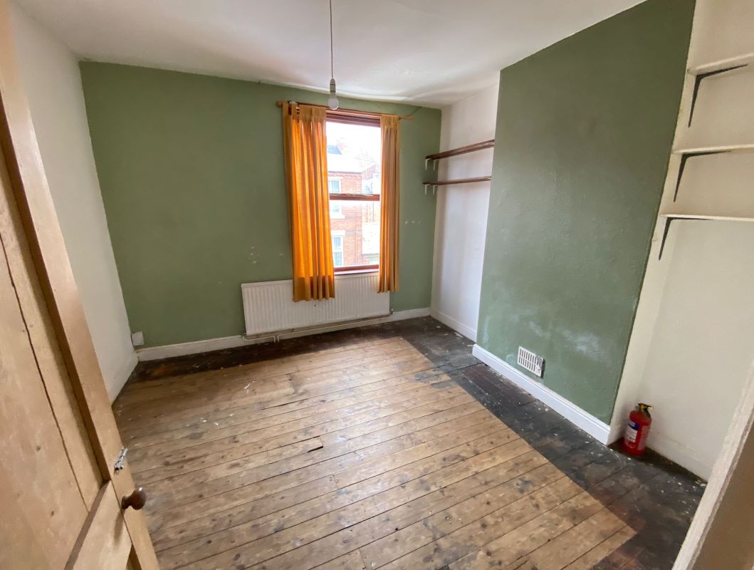 99 Harcourt Road, Nottingham, NG7 6PX
