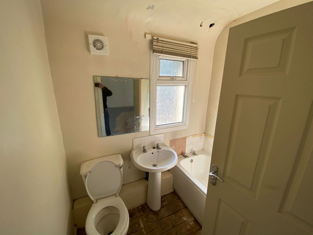 103 Stockhill Lane, Nottingham, NG6 0LP