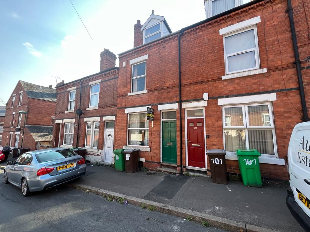 99 Harcourt Road, Nottingham, NG7 6PX