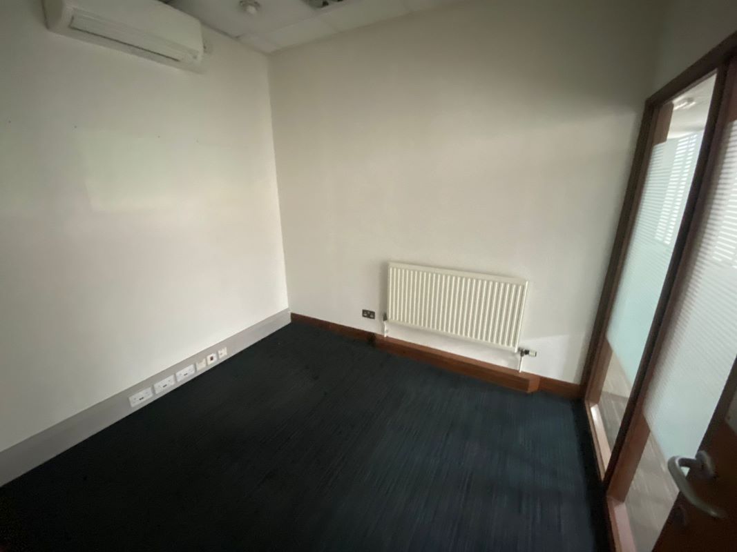 37 Station Street, Kirkby-in-Ashfield, Nottinghamshire, NG17 7AQ