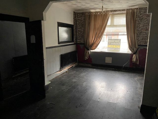 73 North Road, Ferndale, Wales, CF43 4RG