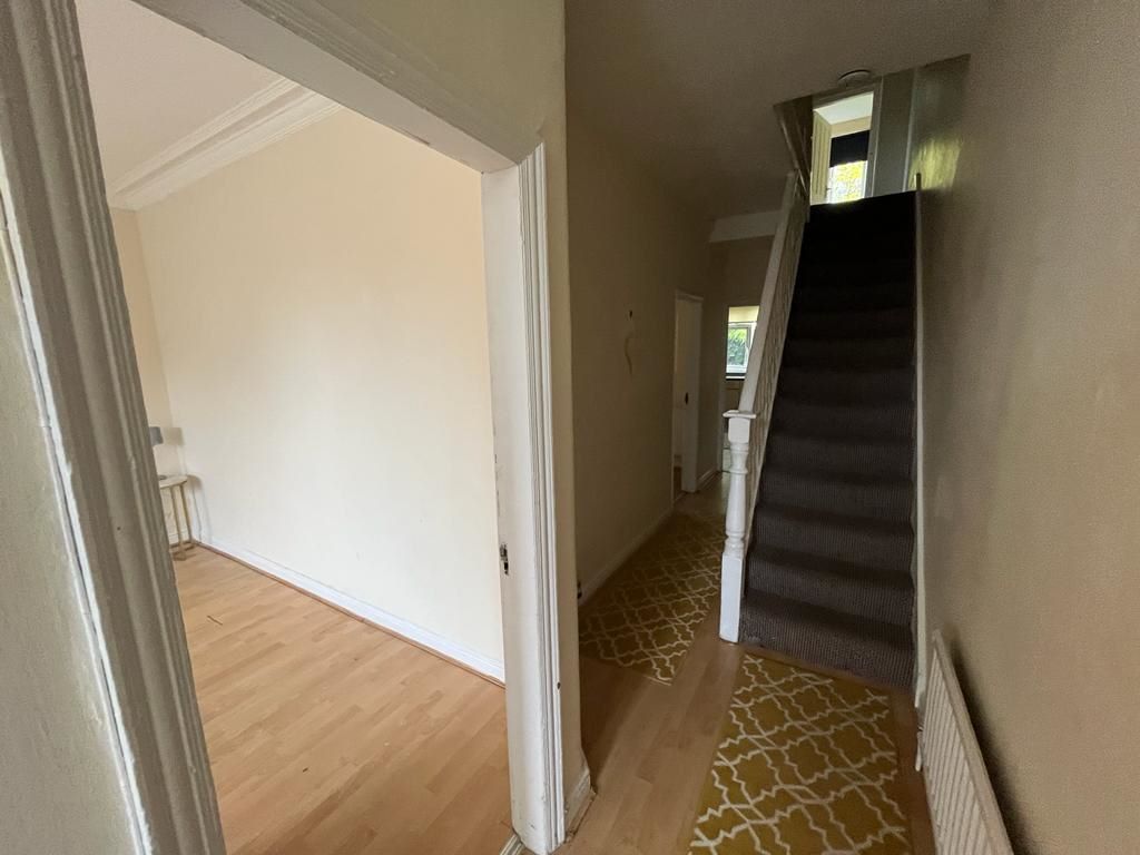 31 Shearing Hill, Gedling, Nottingham, NG4 3GY
