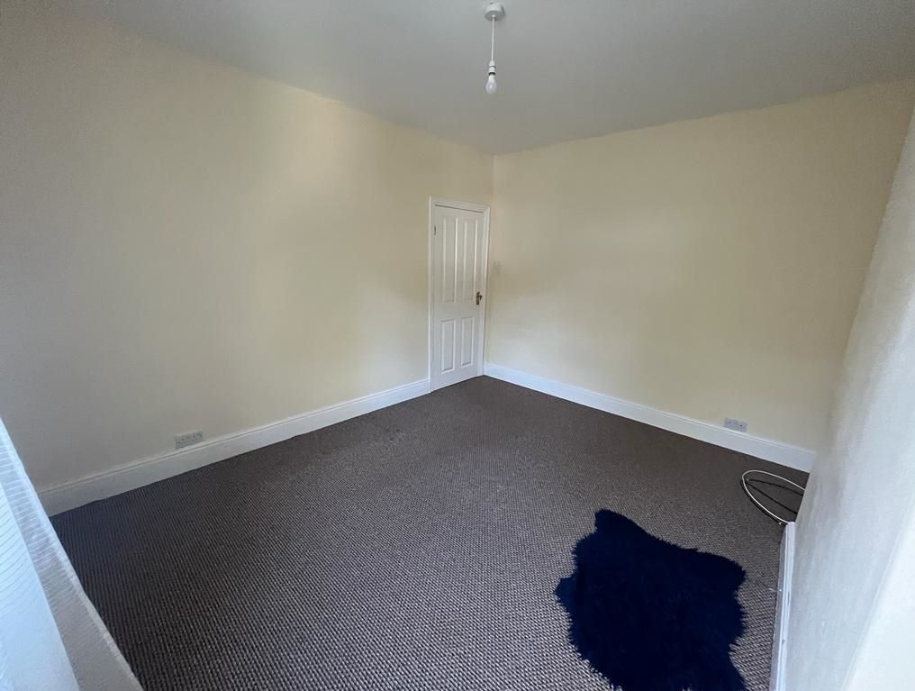 31 Shearing Hill, Gedling, Nottingham, NG4 3GY