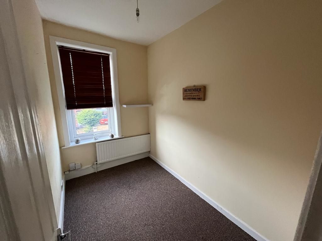 31 Shearing Hill, Gedling, Nottingham, NG4 3GY