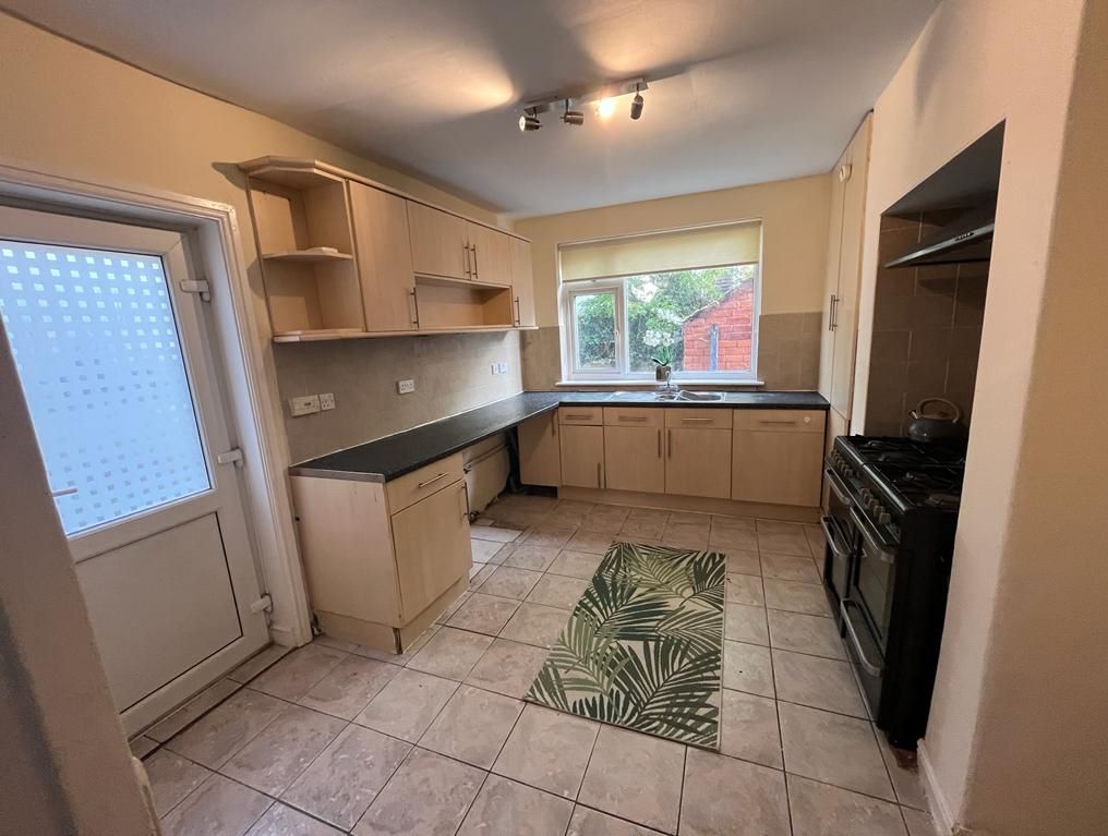 31 Shearing Hill, Gedling, Nottingham, NG4 3GY
