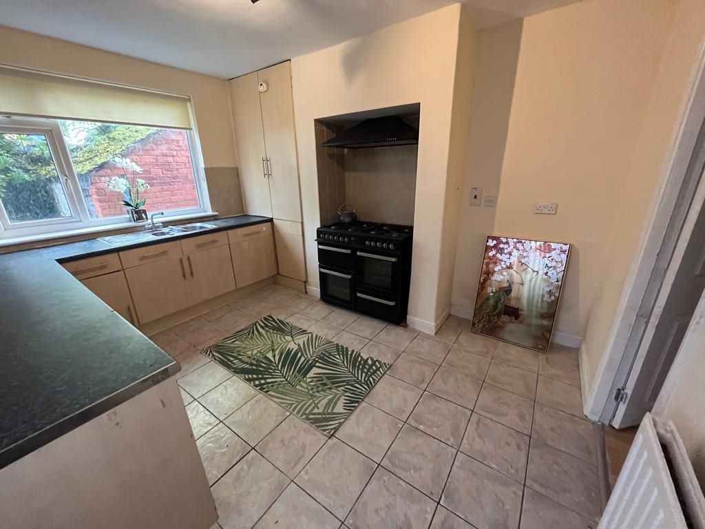 31 Shearing Hill, Gedling, Nottingham, NG4 3GY