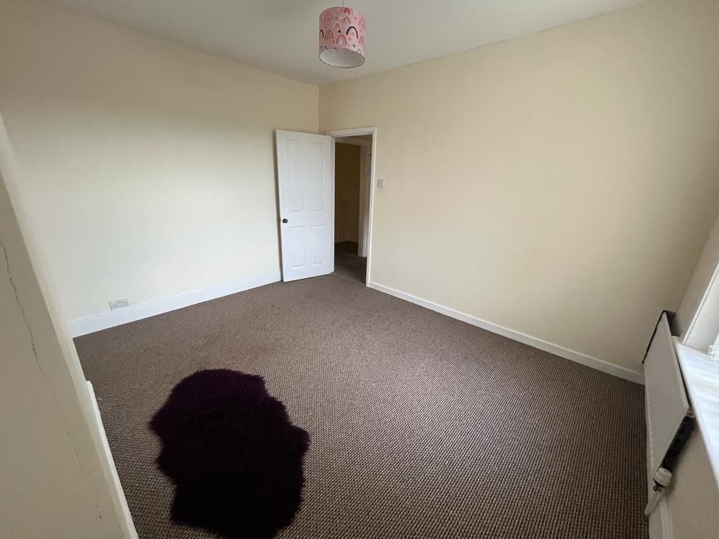 31 Shearing Hill, Gedling, Nottingham, NG4 3GY