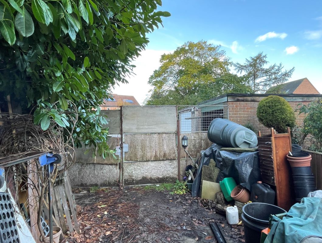 Land off Bridge Court, Balderton, Newark, NG24 3PB