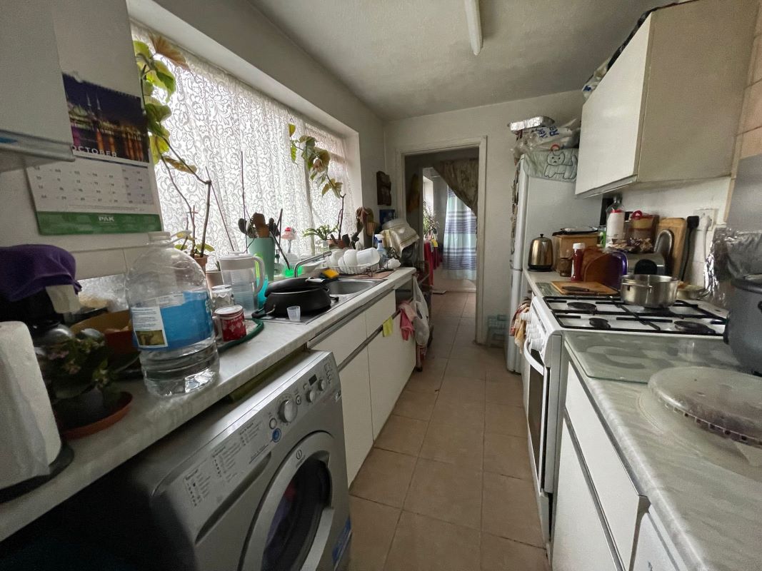 86 Exeter Road, Forest Fields, Nottingham, NG7 6LS
