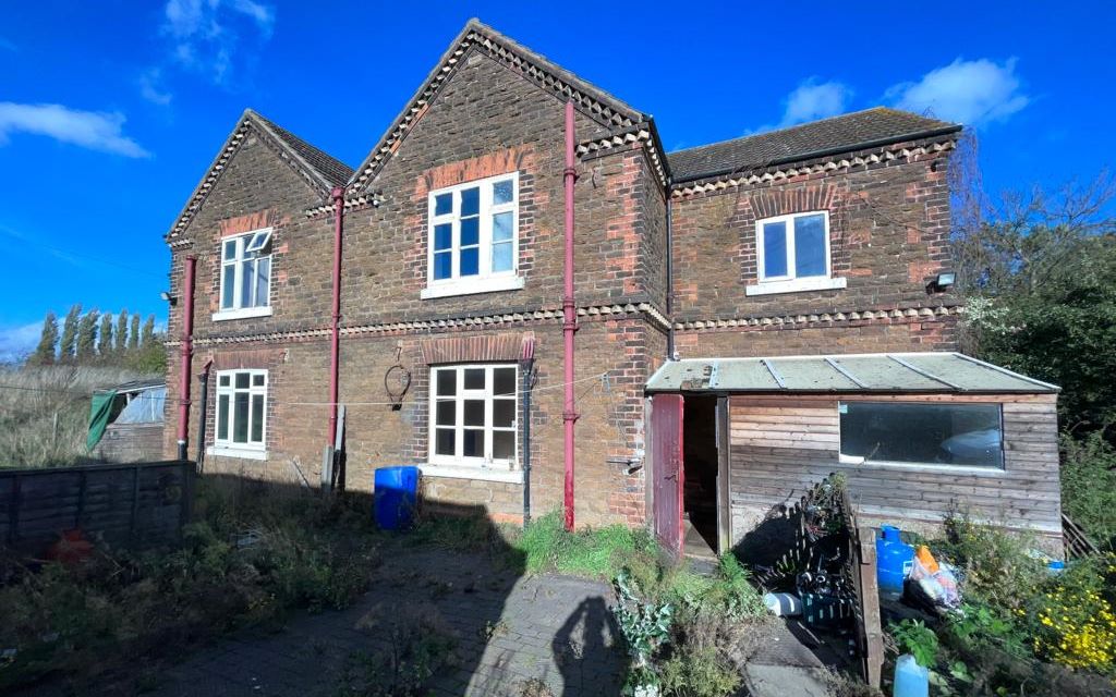 1 & 2 Tollgate Cottages Santon Lane, Low Santon, Appleby, Lincolnshire, DN15 0DE
