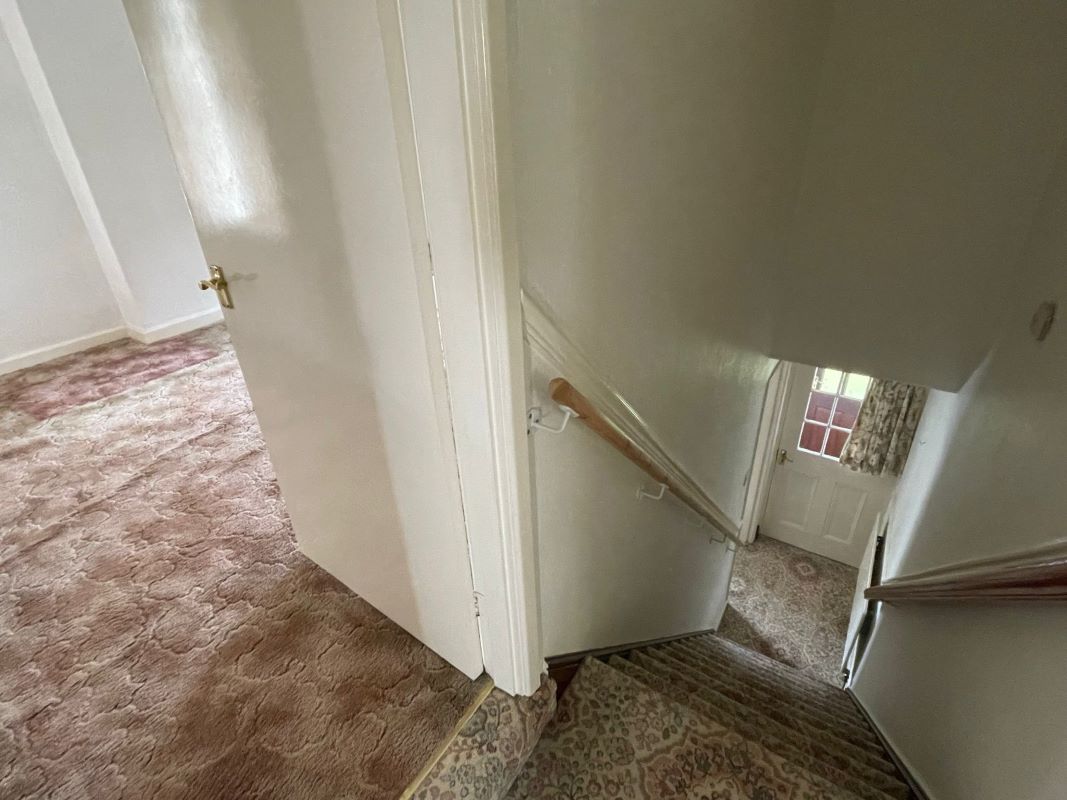 Lakeside Cottage off Owday Lane, Wallingwells, Nottinghamshire, S81 8DA