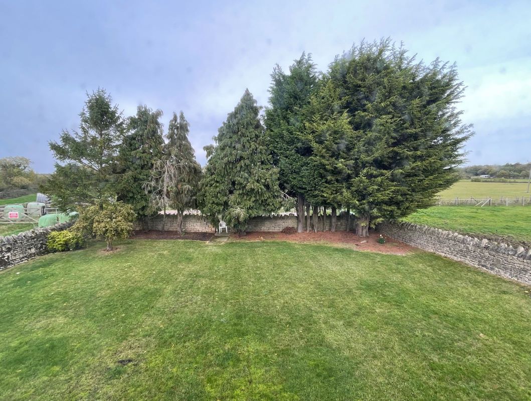 Lakeside Cottage off Owday Lane, Wallingwells, Nottinghamshire, S81 8DA