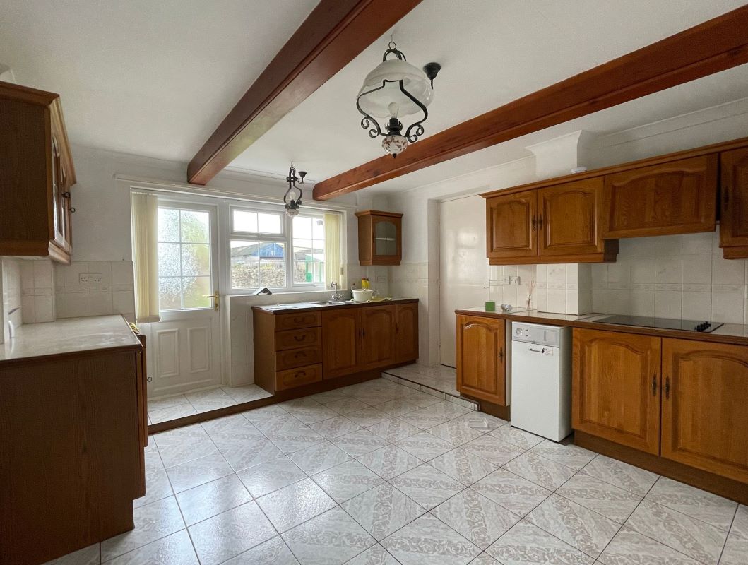 Lakeside Cottage off Owday Lane, Wallingwells, Nottinghamshire, S81 8DA
