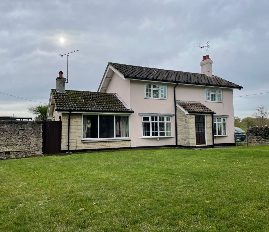 Lakeside Cottage off Owday Lane, Wallingwells, Nottinghamshire, S81 8DA