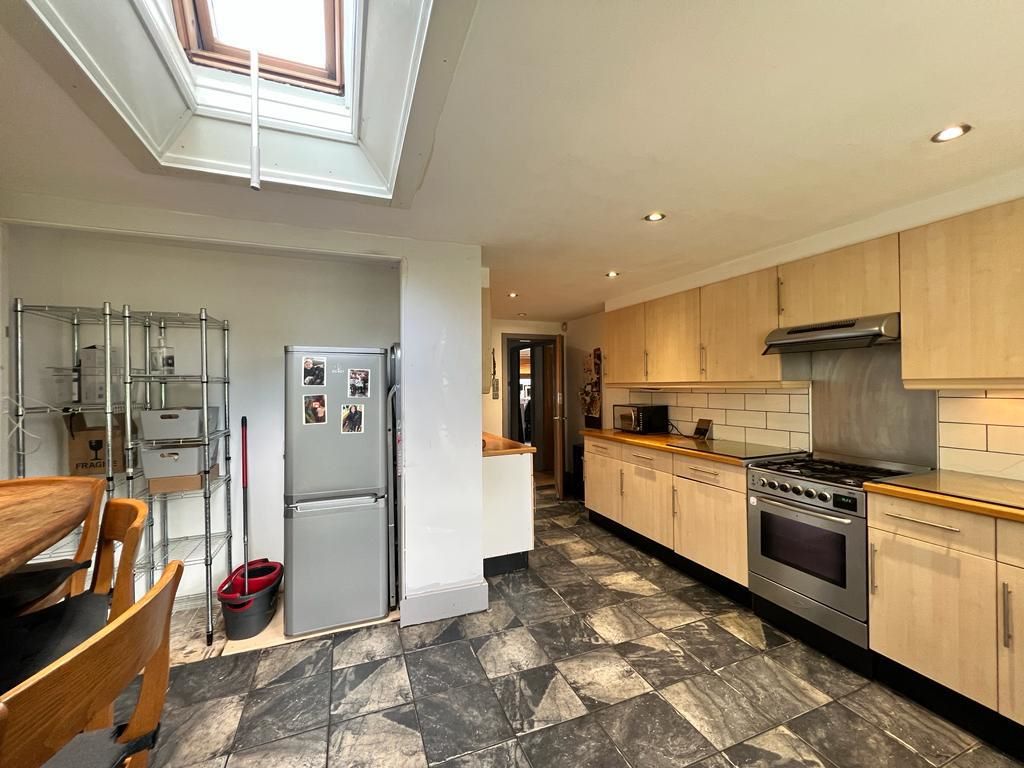 Lot 126 Wilford Lane, West Bridgford, Nottingham, NG2 7RL Auction Lot