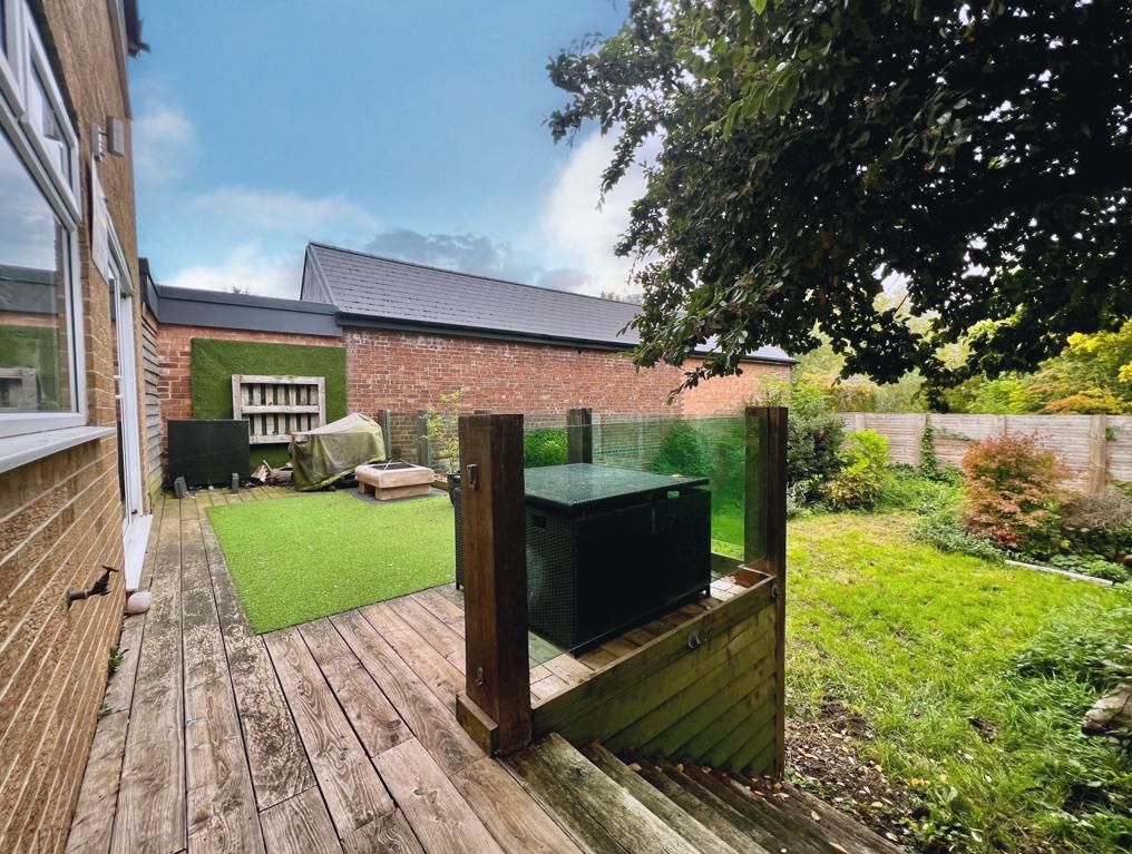 126 Wilford Lane, West Bridgford, Nottingham, NG2 7RL