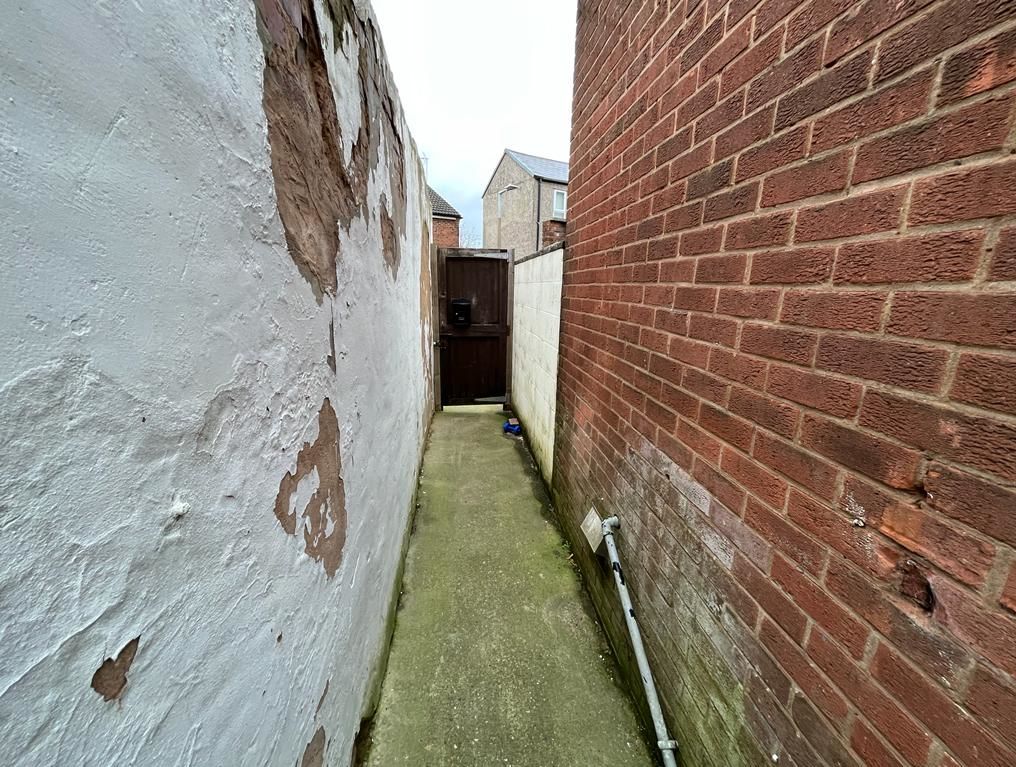 54 Station Street, Kirkby in Ashfield, Nottinghamshire, NG17 7AS