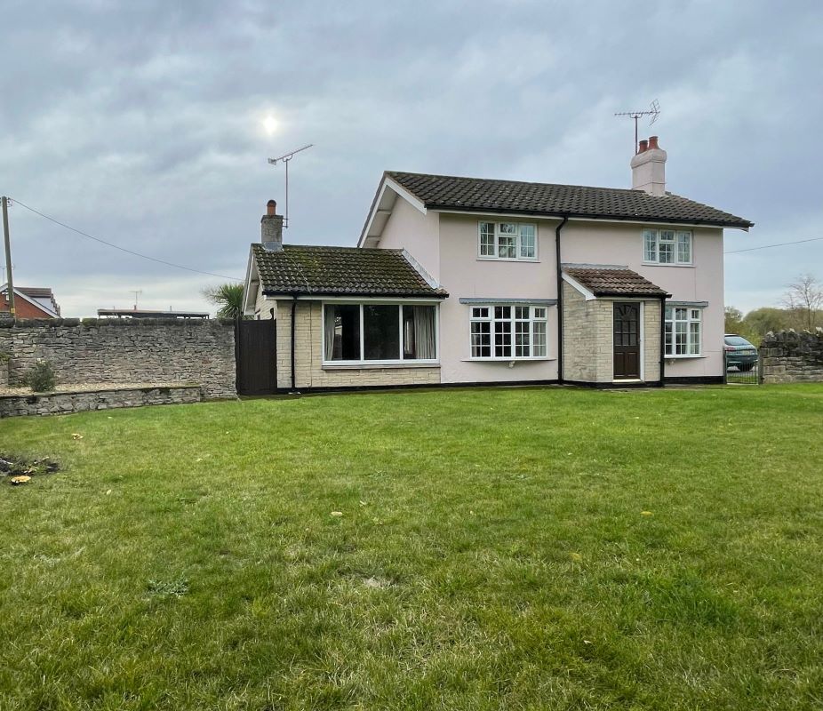 Lakeside, Cottage, Wallingwells, Worksop, Nottinghamshire, S81 8DA