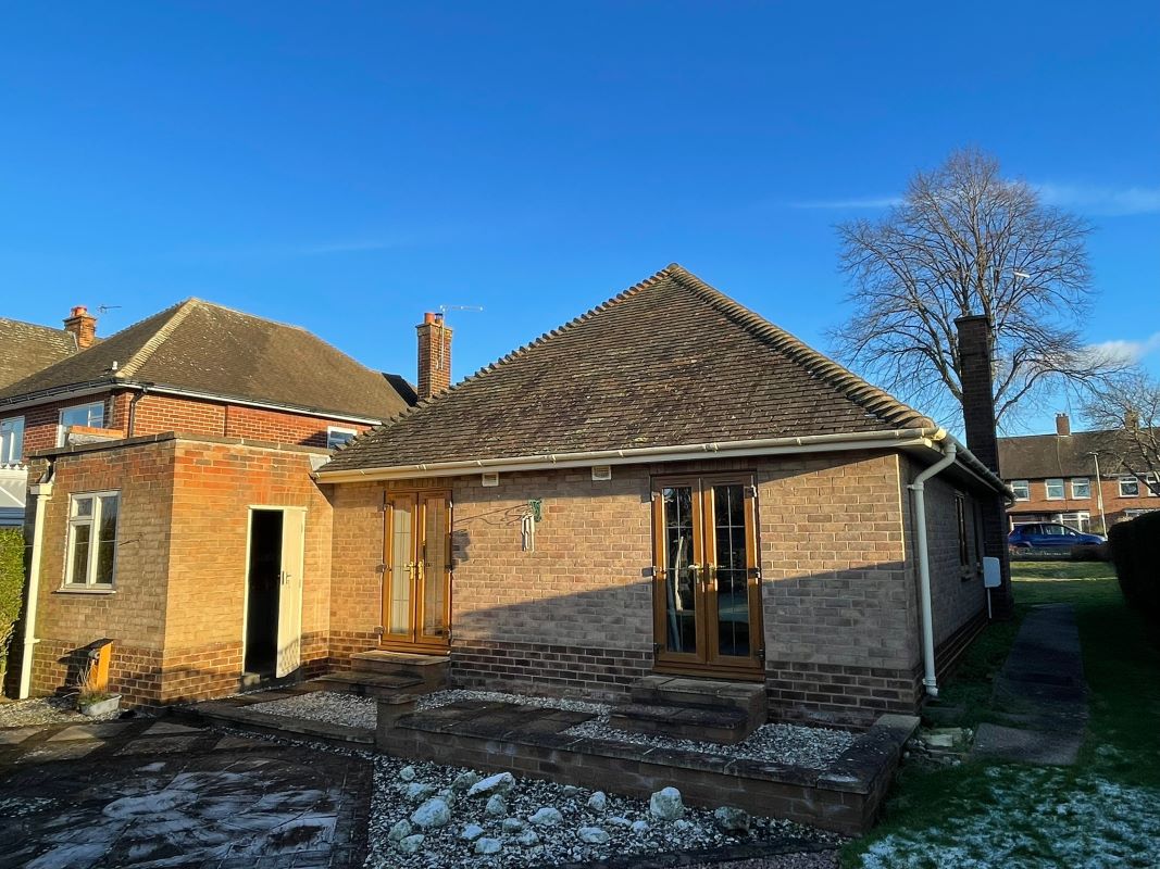 72 Hawton Road, Newark, Nottinghamshire, NG24 4QB