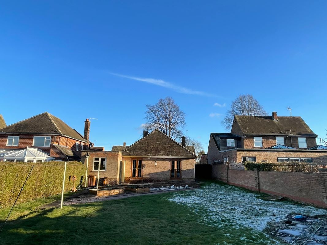72 Hawton Road, Newark, Nottinghamshire, NG24 4QB