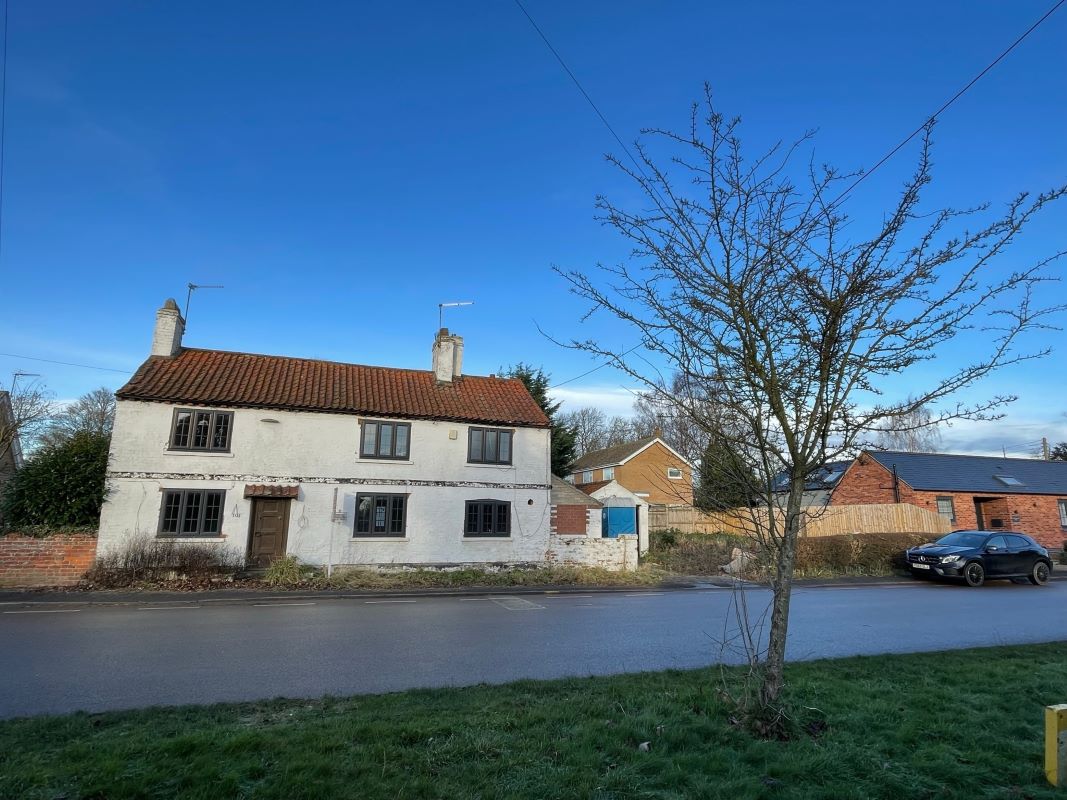 Spring Cottage, 101 High Street, Brant Broughton, Lincolnshire, LN5 0SA