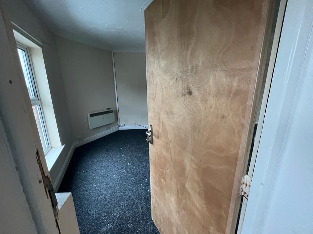 Flats 1-4, 23 Norman Street, Ilkeston, Derbyshire, DE7 8JZ