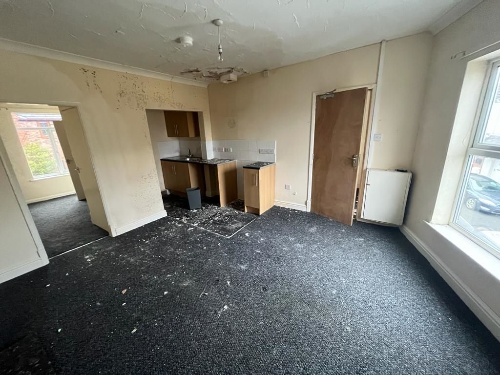 Flats 1-4, 23 Norman Street, Ilkeston, Derbyshire, DE7 8JZ