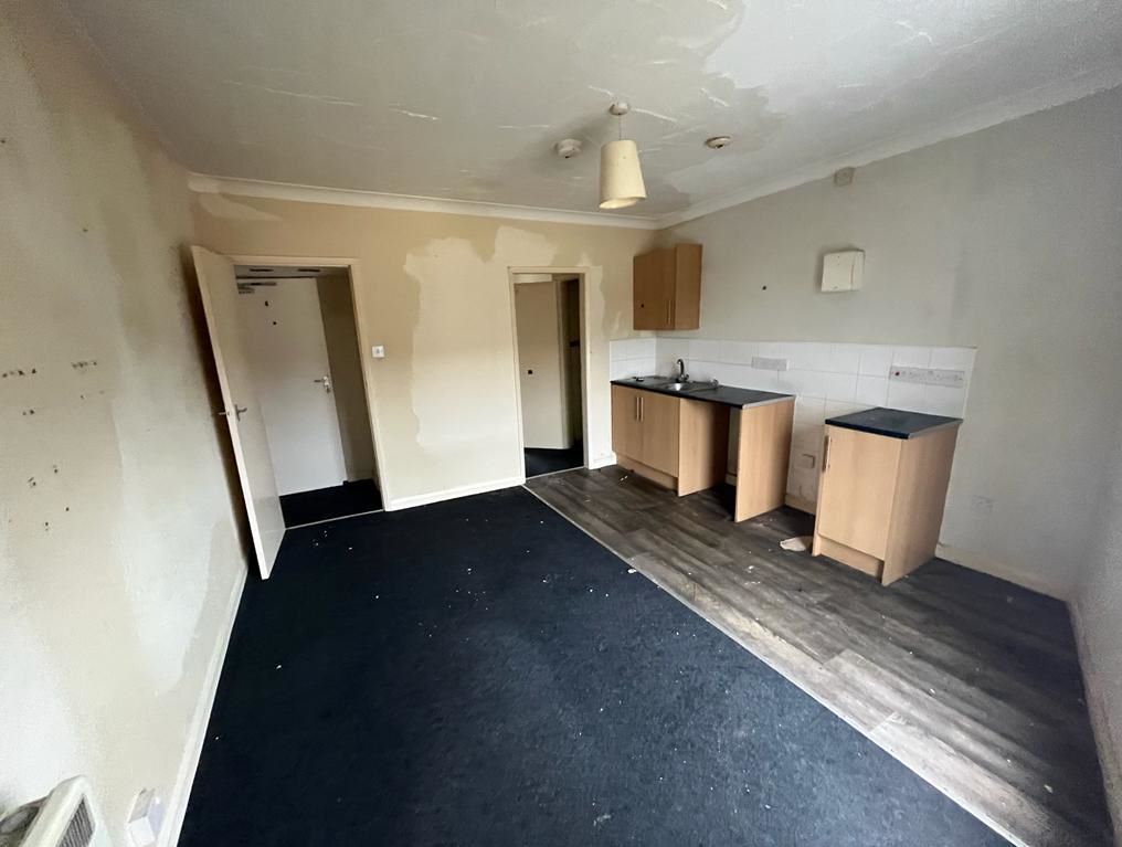 Flats 1-4, 23 Norman Street, Ilkeston, Derbyshire, DE7 8JZ