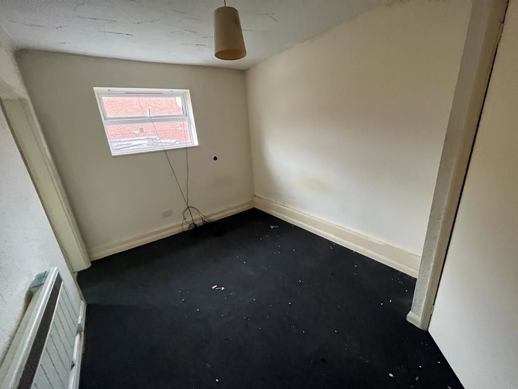 Flats 1-4, 23 Norman Street, Ilkeston, Derbyshire, DE7 8JZ