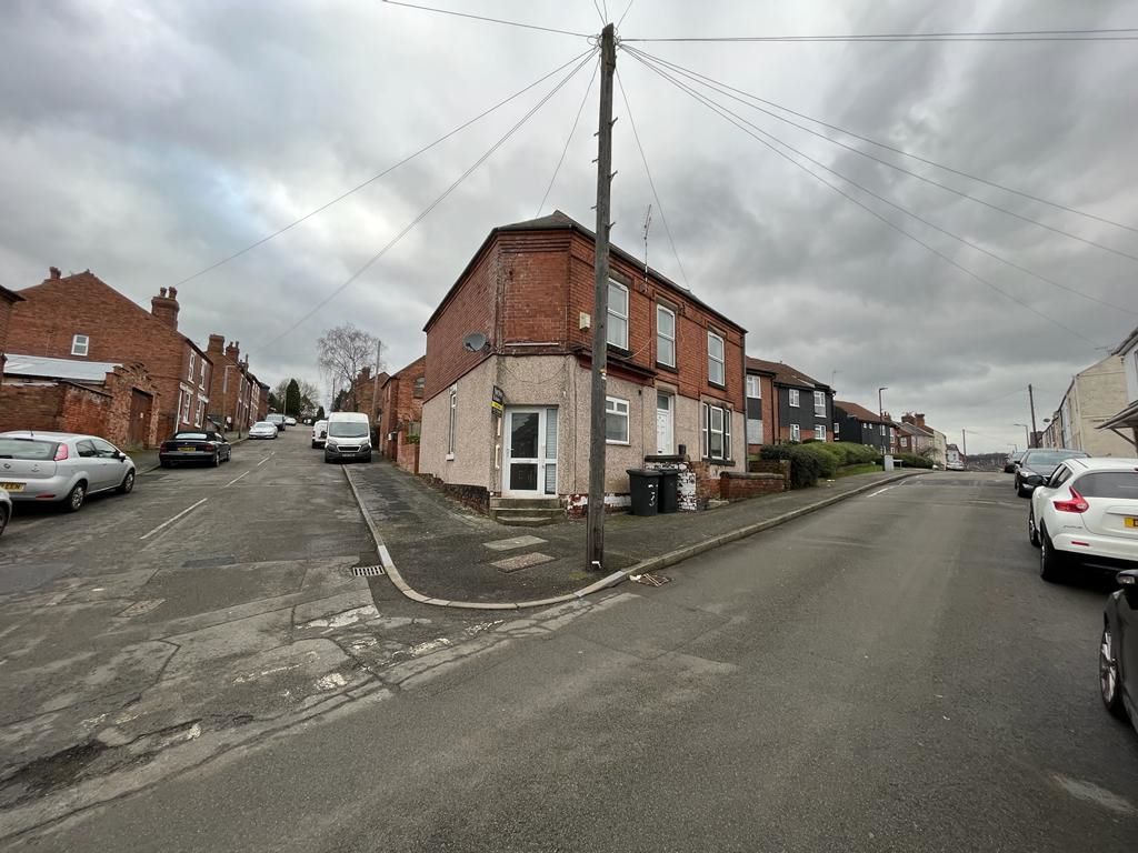 Flats 1-4, 23 Norman Street, Ilkeston, Derbyshire, DE7 8JZ