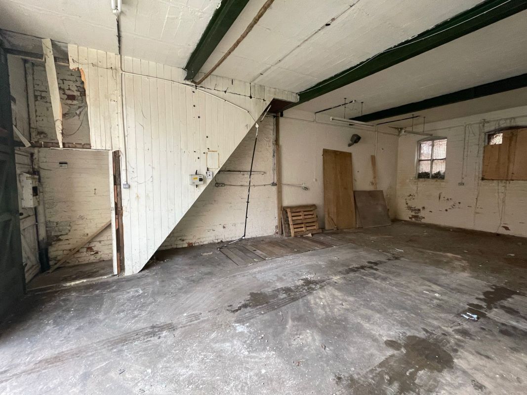 17A Park Road, Lenton, Nottingham, NG7 1LB