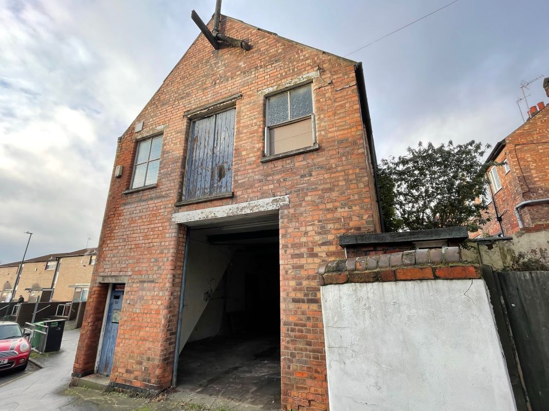 17A Park Road, Lenton, Nottingham, NG7 1LB