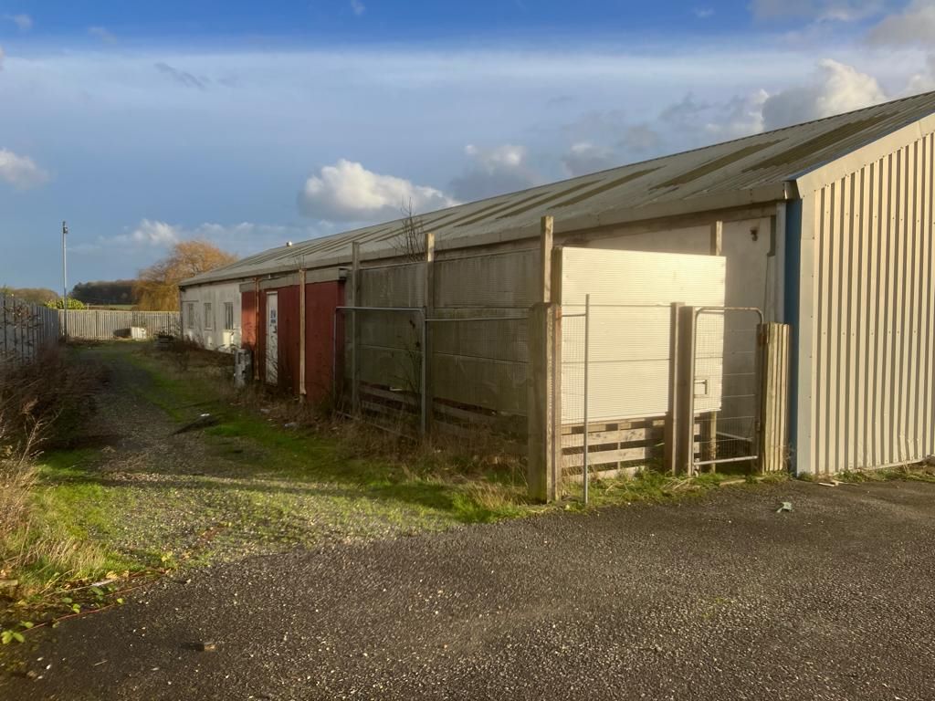 9 Limber Road, Kirmington, Ulceby, South Humberside, DN39 6YB