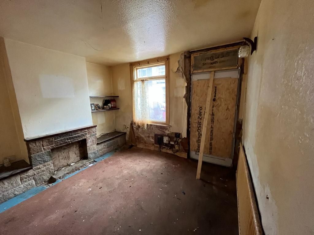 45 Carlingford Road, Hucknall, Nottingham, NG15 7AE