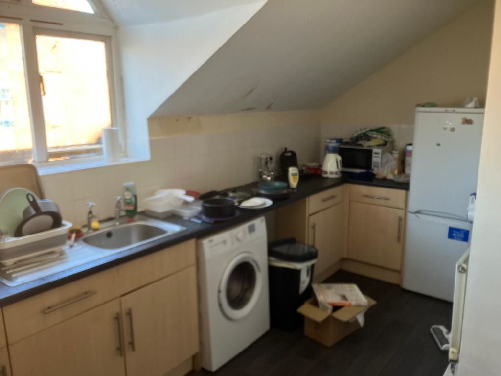 Flat 2, 7 Alpha Terrace, Nottingham, NG1 4EP