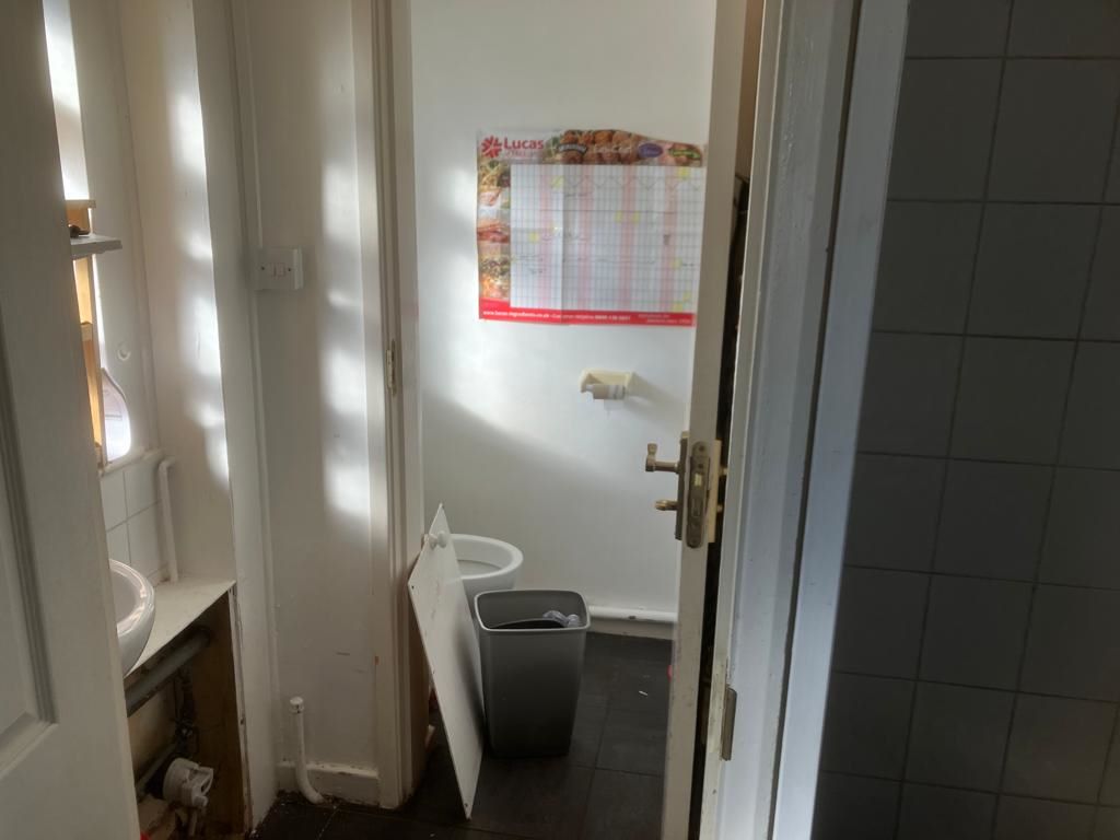 72 & 72A Kirklington Road, Bilsthorpe, Newark, NG22 8SP