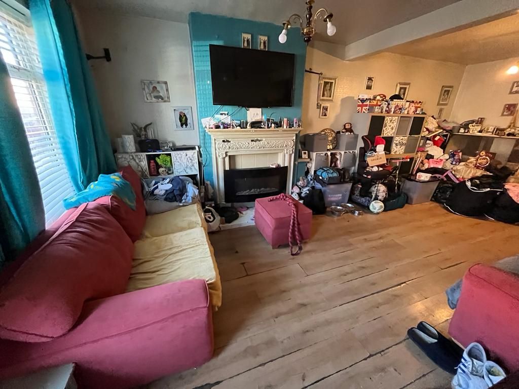 17 Welbeck Street, Creswell, Worksop, Nottinghamshire, S80 4AY