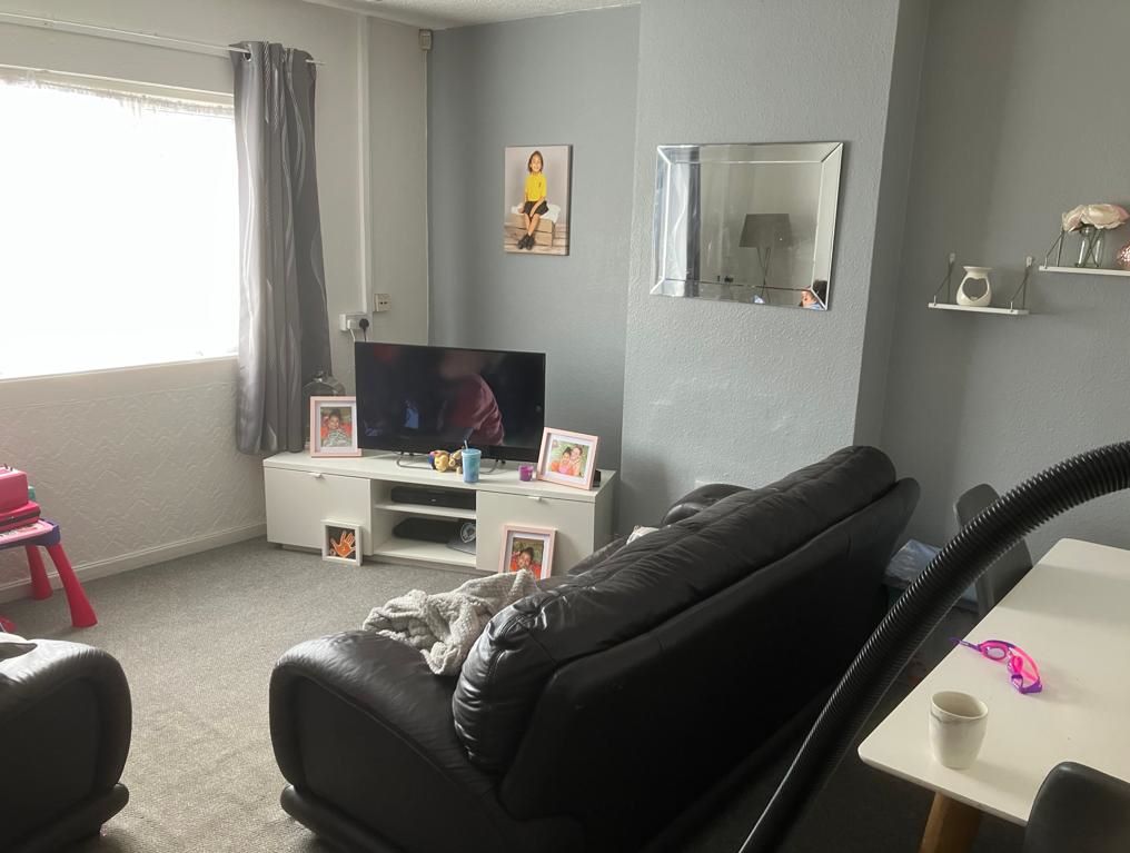 433 Beechdale Road, Nottingham, NG8 3LF