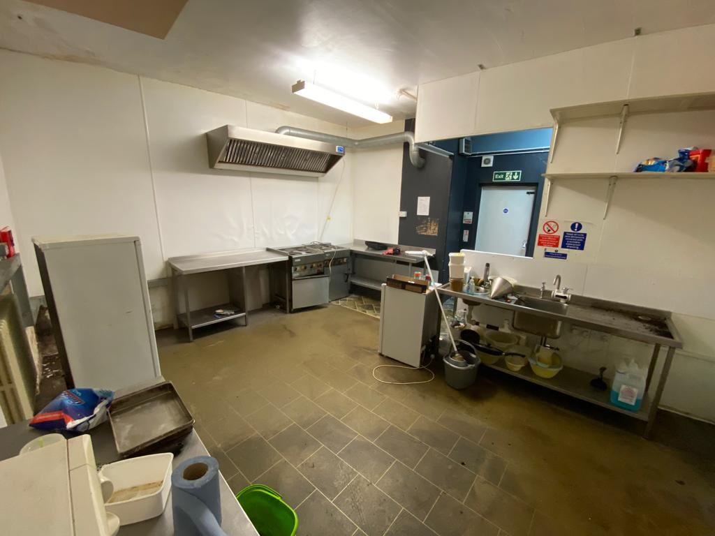 15 Balderton Gate, Newark, Nottinghamshire, NG24 1UE
