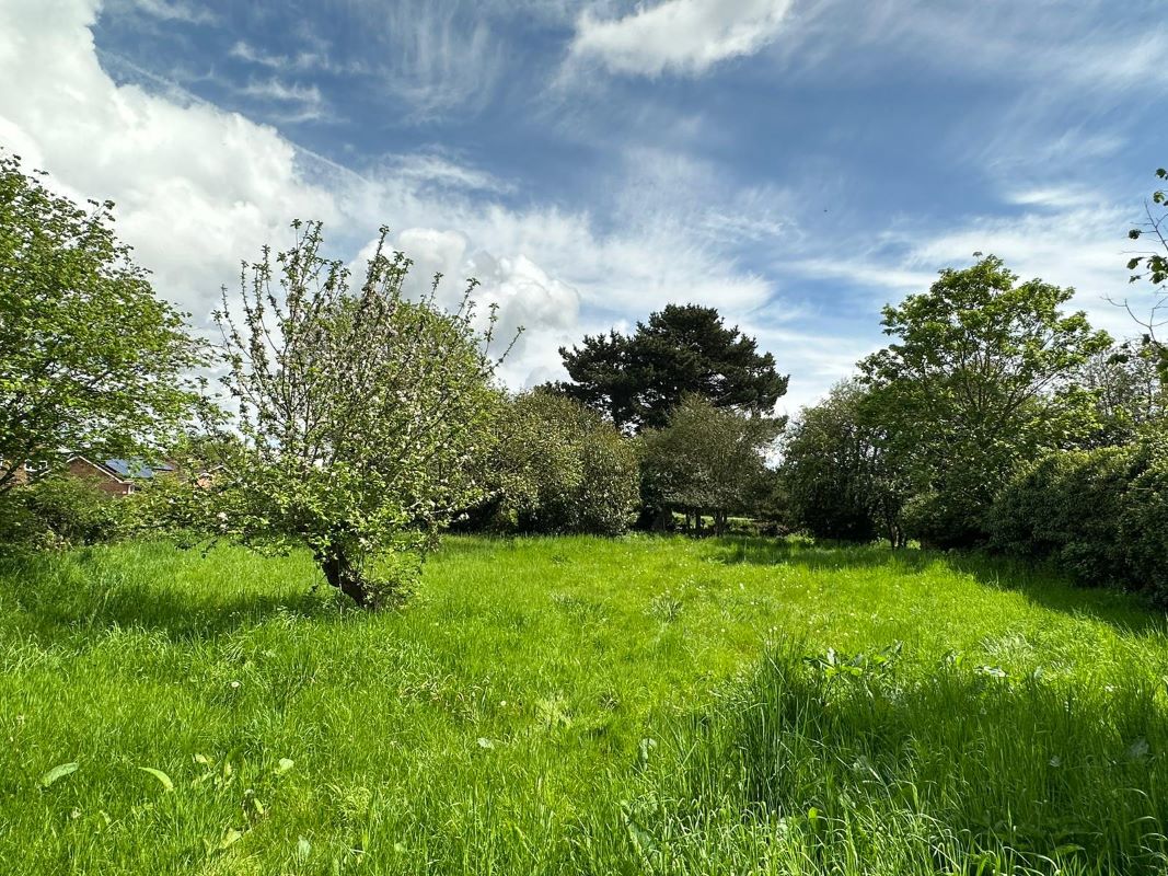 Myrtle House, Low Road, Besthorpe, Newark, Nottinghamshire, NG23 7HJ