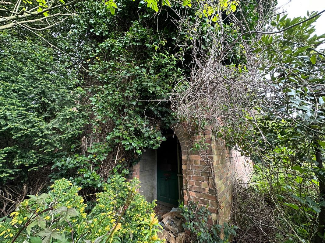 332 Spring Lane, Lambley, Nottingham, NG3 5RQ