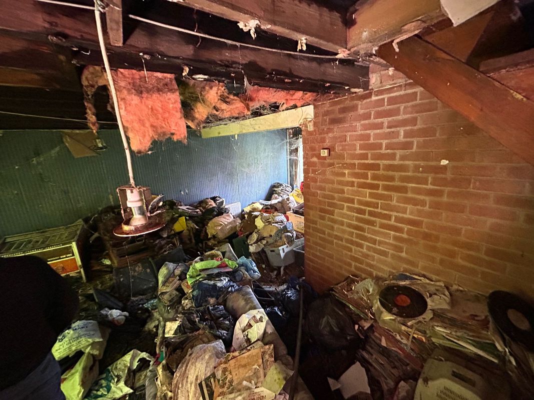 1 Commodore Gardens, Nottingham, NG8 5DZ